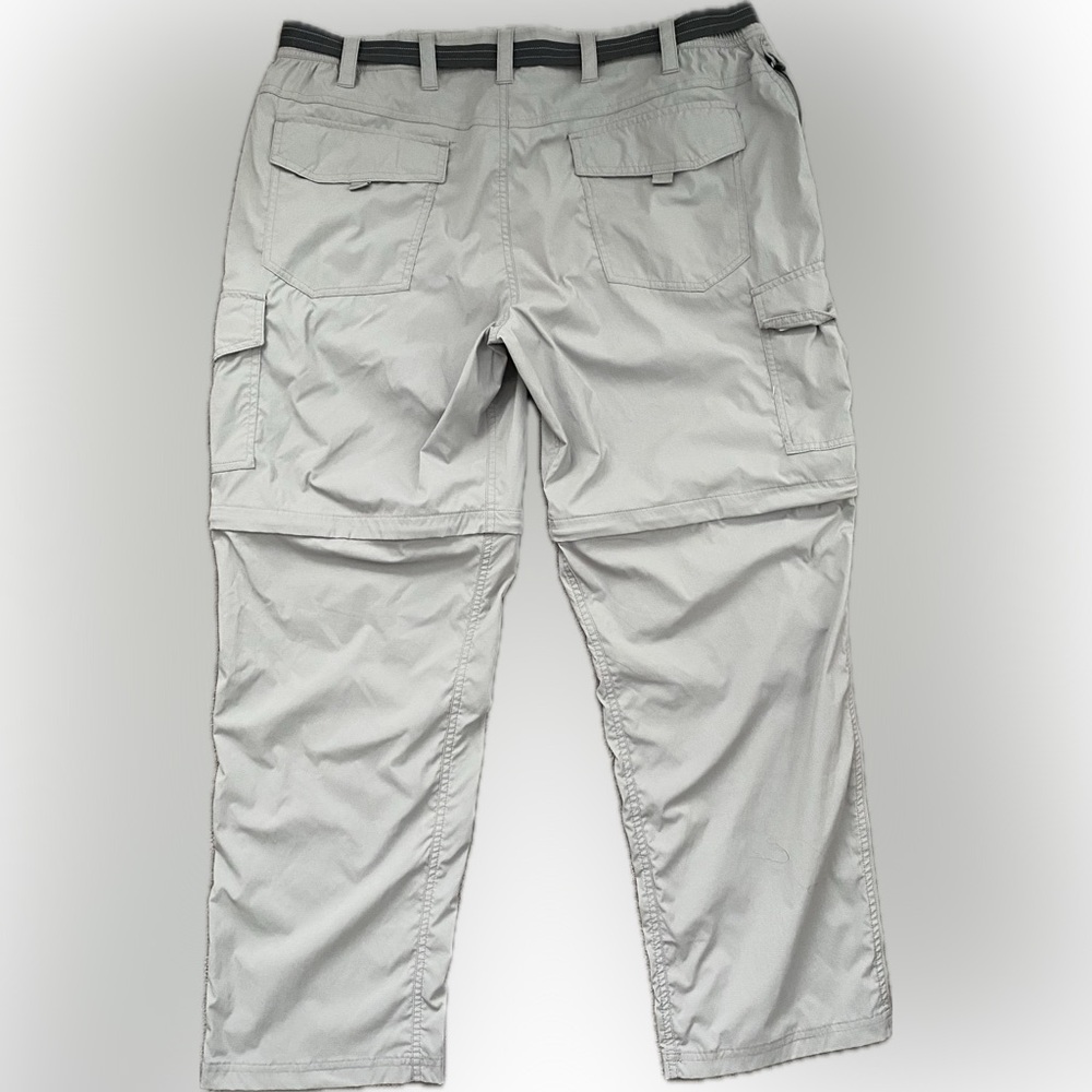 L.L. Bean Men’s Tropicwear Zip Off Leg Pants - Size XL with 32” Inseam - Picture 2 of 12